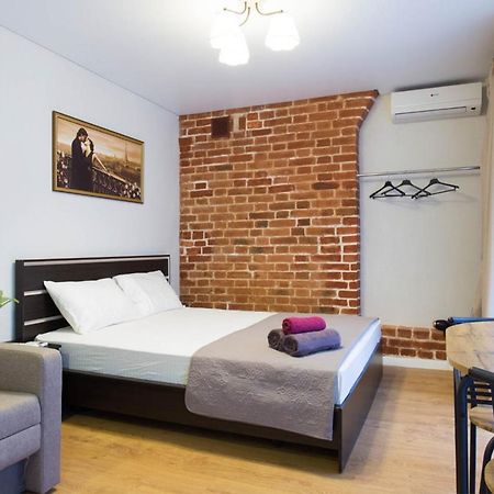 Studio Near Metro Yaroslava Mudroho, Universytet - Mykoly Khvylovoho Str 5-3 Charków Zewnętrze zdjęcie