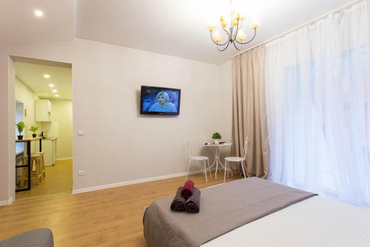 Studio Near Metro Pushkinska, Universytet - Mayakovskogo Str. 5-3 Charków Zewnętrze zdjęcie