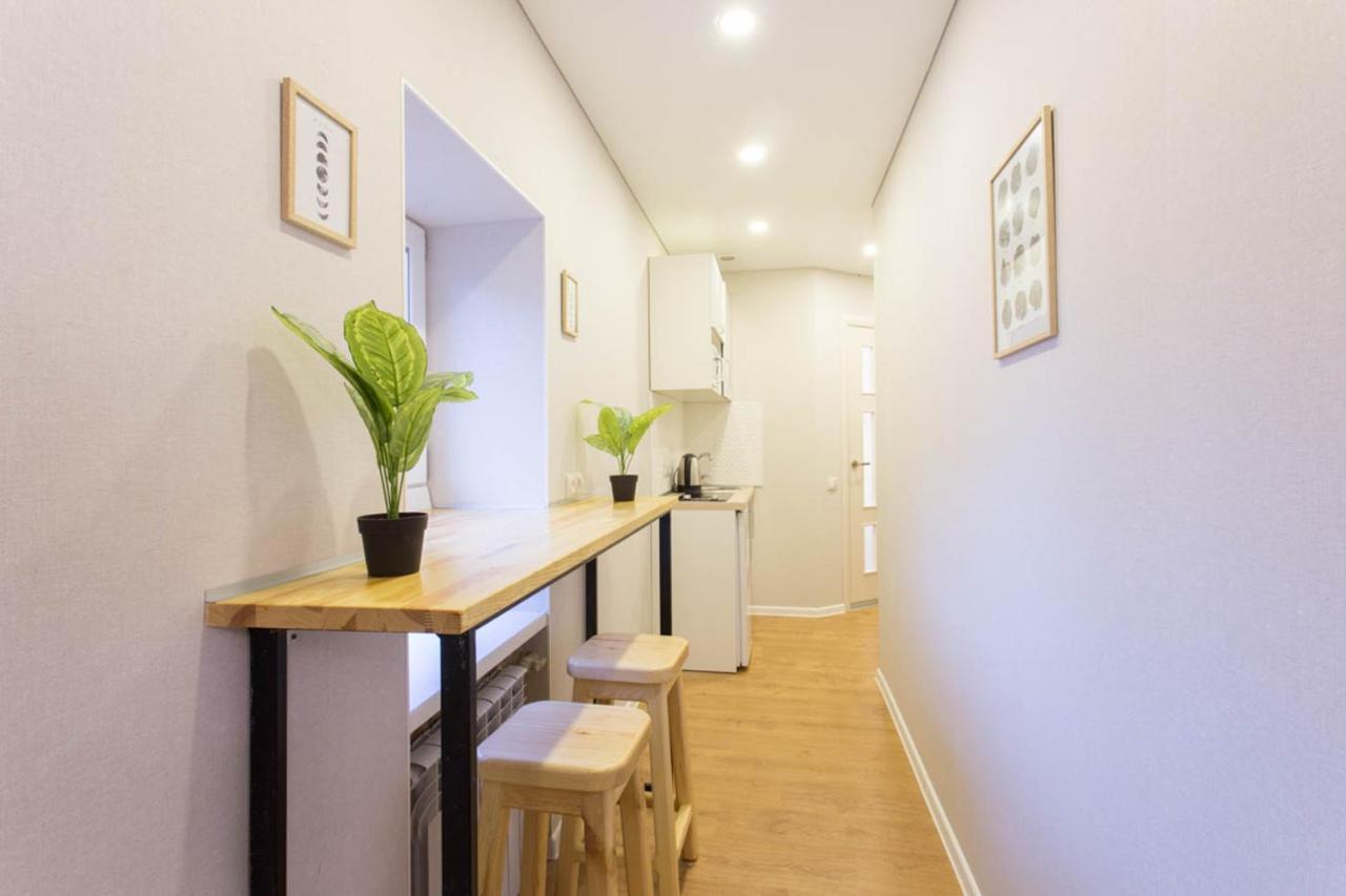 Studio Near Metro Yaroslava Mudroho, Universytet - Mykoly Khvylovoho Str 5-3 Charków Zewnętrze zdjęcie