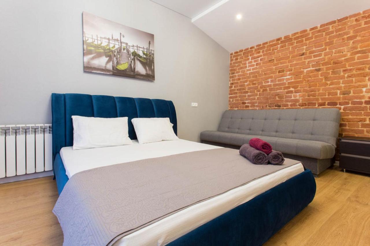 Studio Near Metro Yaroslava Mudroho, Universytet - Mykoly Khvylovoho Str 5-3 Charków Zewnętrze zdjęcie
