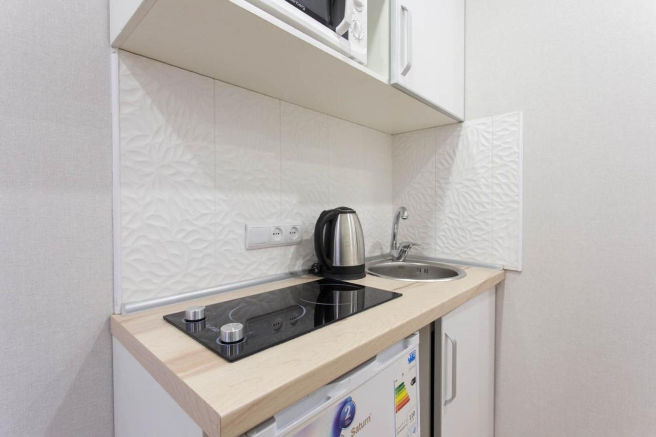 Studio Near Metro Yaroslava Mudroho, Universytet - Mykoly Khvylovoho Str 5-3 Charków Zewnętrze zdjęcie