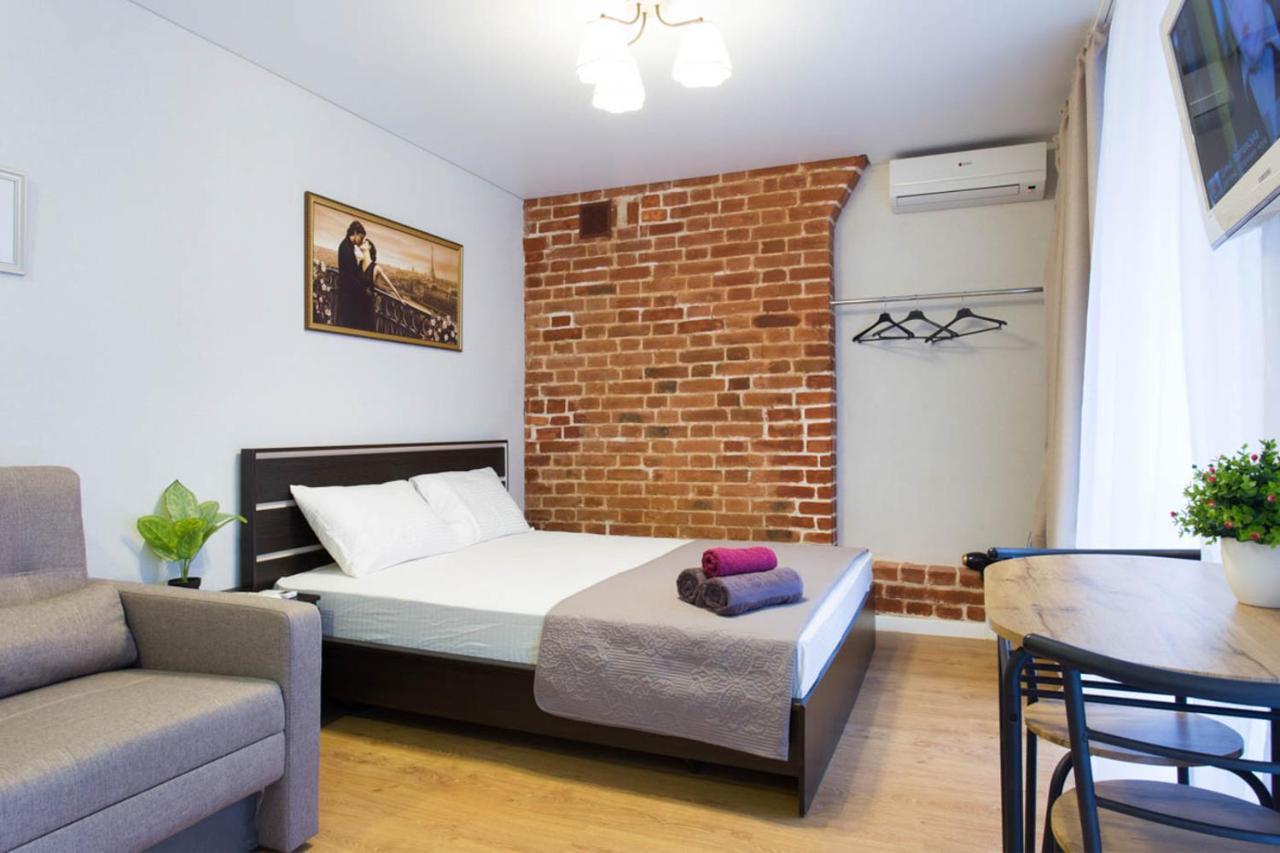 Studio Near Metro Yaroslava Mudroho, Universytet - Mykoly Khvylovoho Str 5-3 Charków Zewnętrze zdjęcie