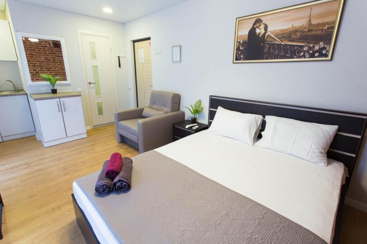 Studio Near Metro Yaroslava Mudroho, Universytet - Mykoly Khvylovoho Str 5-3 Charków Zewnętrze zdjęcie