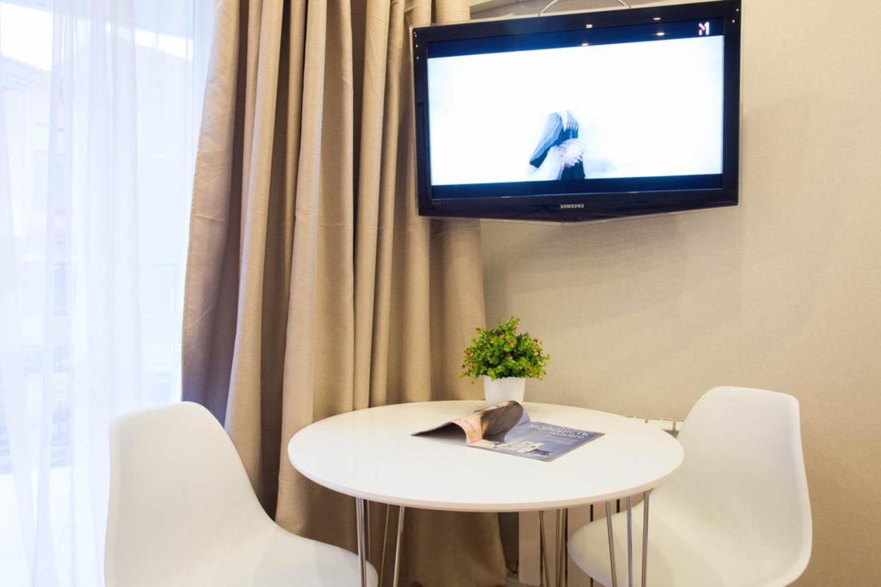 Studio Near Metro Yaroslava Mudroho, Universytet - Mykoly Khvylovoho Str 5-3 Charków Zewnętrze zdjęcie