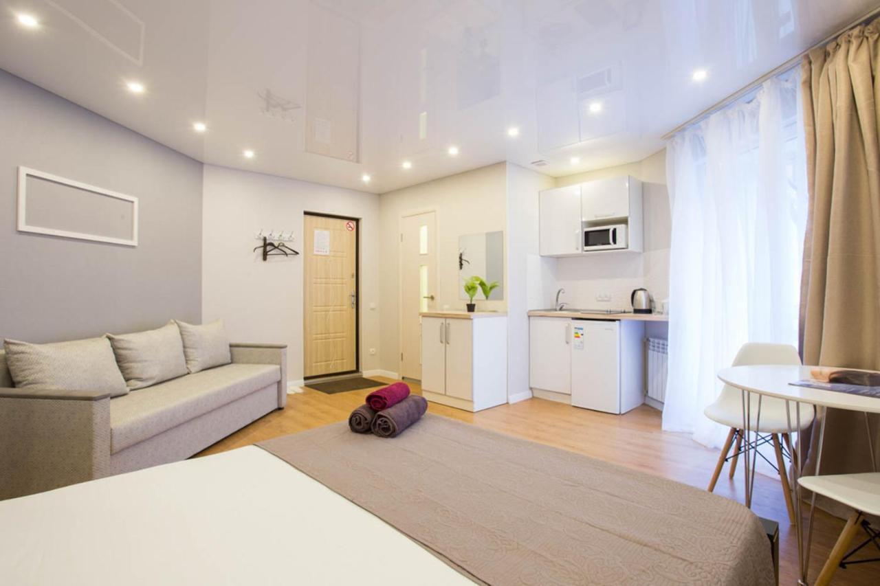 Studio Near Metro Yaroslava Mudroho, Universytet - Mykoly Khvylovoho Str 5-3 Charków Zewnętrze zdjęcie