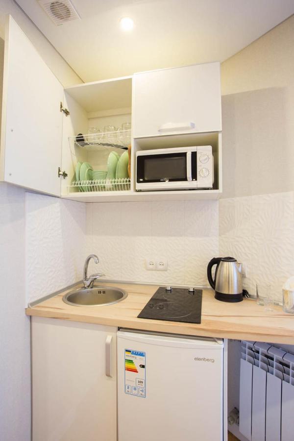 Studio Near Metro Yaroslava Mudroho, Universytet - Mykoly Khvylovoho Str 5-3 Charków Zewnętrze zdjęcie