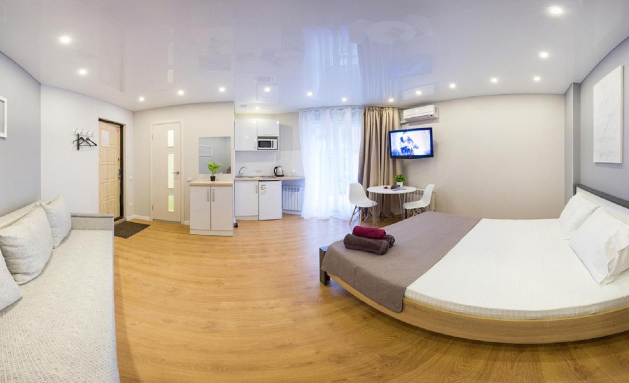 Studio Near Metro Yaroslava Mudroho, Universytet - Mykoly Khvylovoho Str 5-3 Charków Zewnętrze zdjęcie